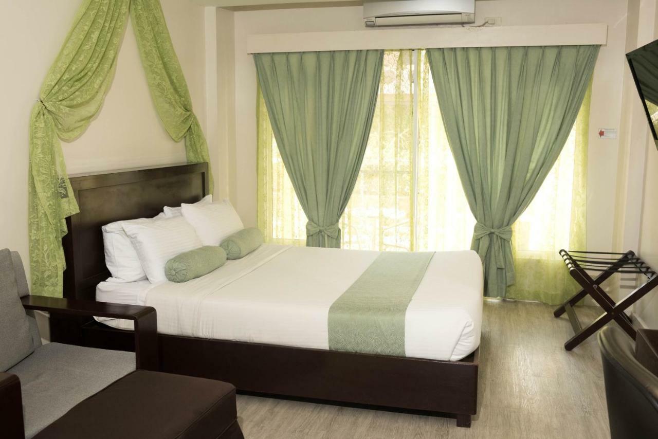 Subic Coco Hotel Olongapo Luaran gambar